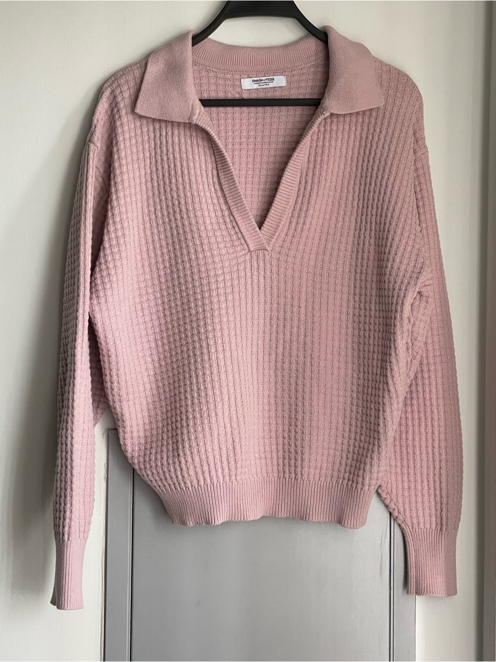SMASH + TESS Megan Waffle Knit Sweater with Collared V‑Neck in Dusty Pink
